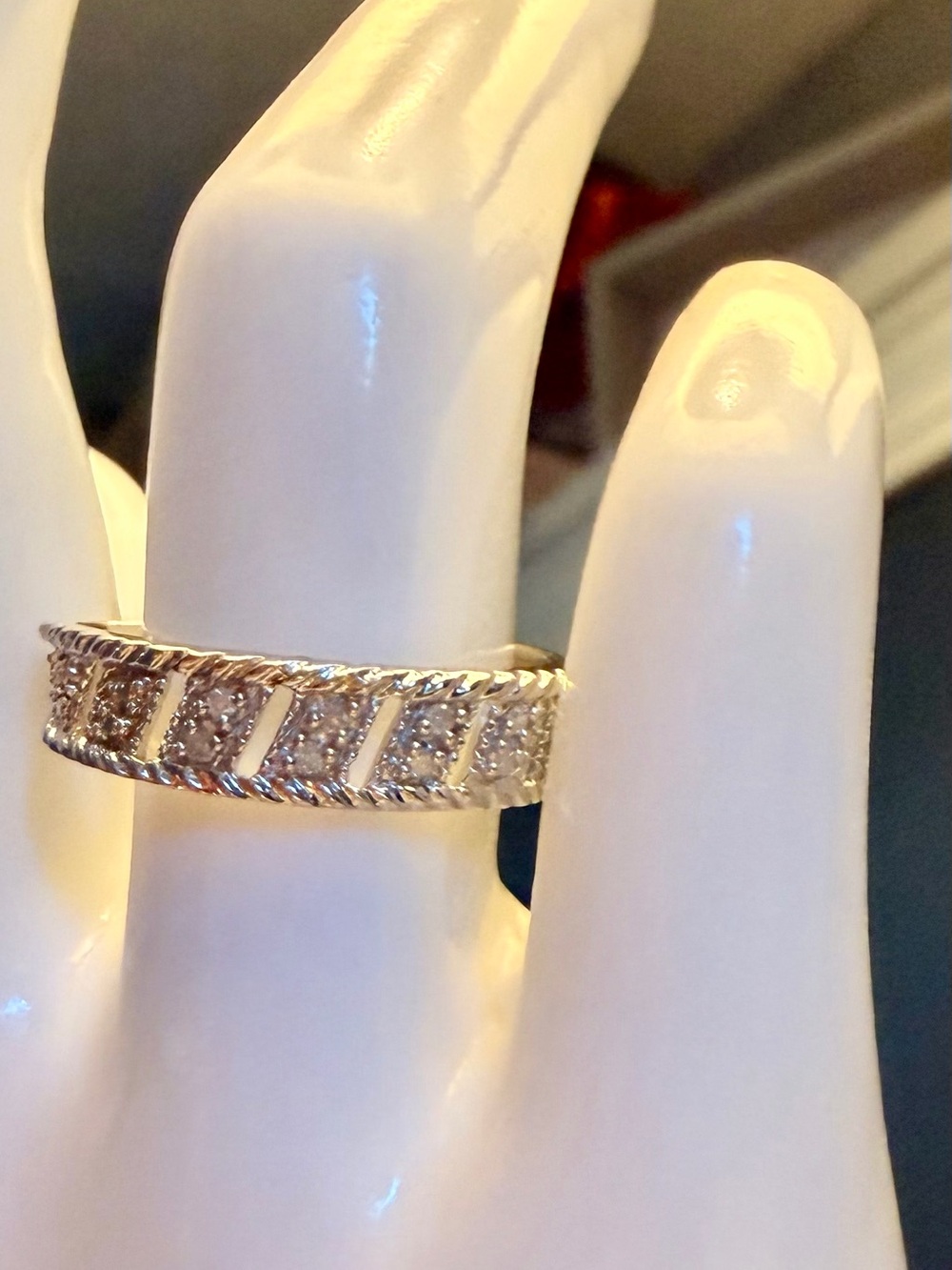 14K White Gold Over Sterling Silver Diamond Ring 0.060 CTW Sz 9 Vintage Style - Picture 10 of 12